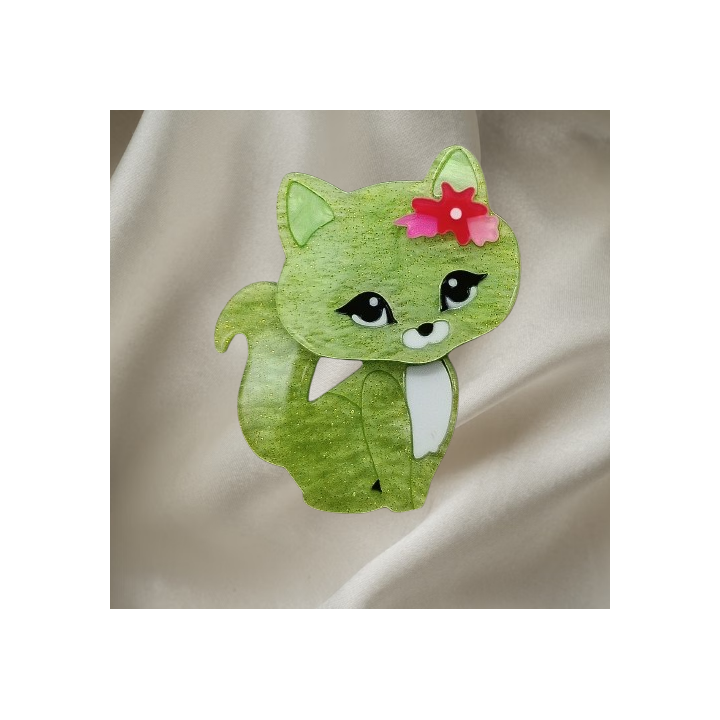 Broche Chaton en Acrylique – Style Rétro & Tendance | Trugarezemma