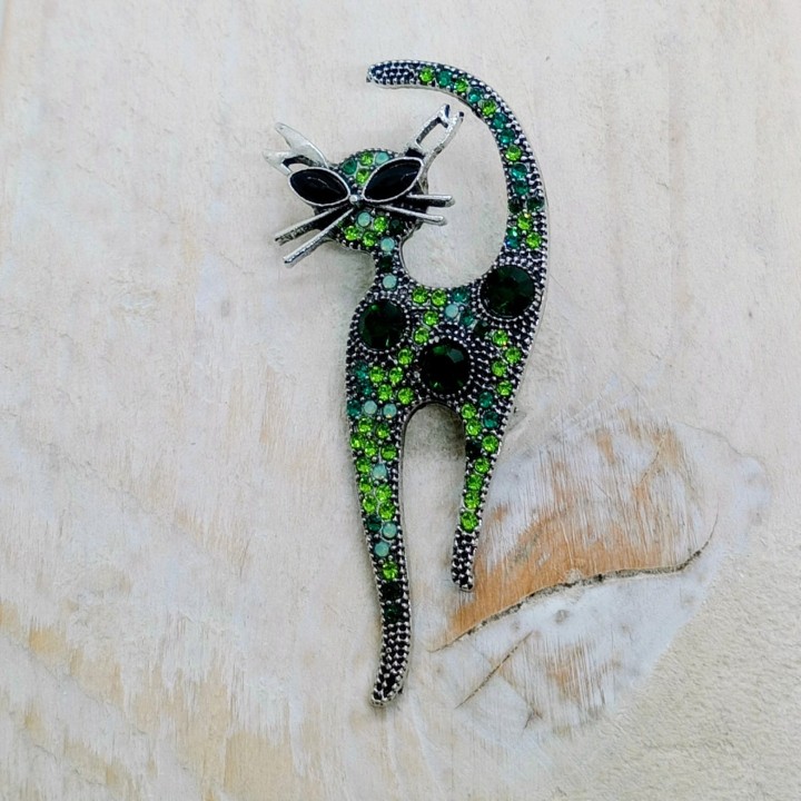 Broche Chat Strass Vert Diamants Fantaisie | Trugarez Emma