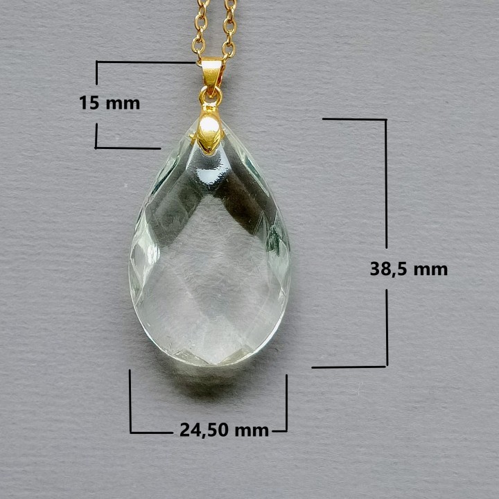 Détail de la bélière dorée et de l accroche de 15 mm sur prisme de verre ancien